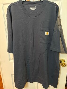 Carhartt Short Sleeve Pocket Tee in Navy Blue